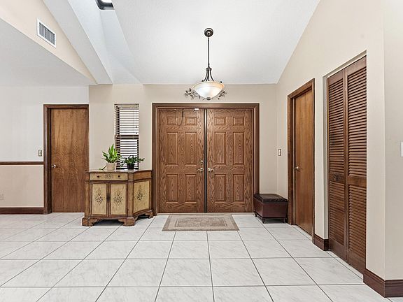 3rd image of 12735 Stone Pine Way