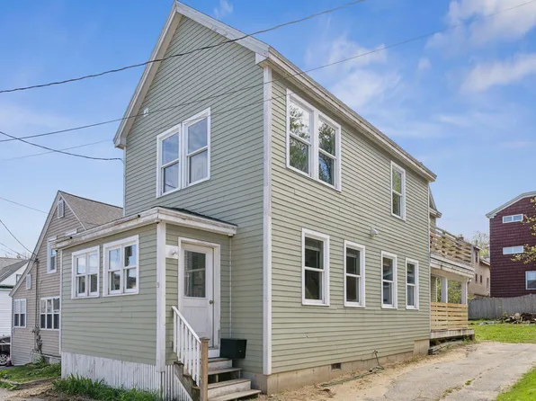 9 Windsor Lane, Biddeford, ME 04005