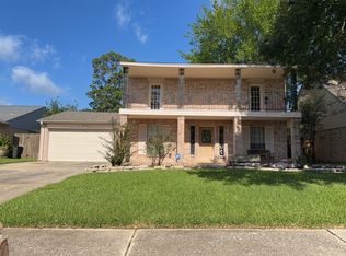18507 Sweetmeadow Dr, Spring, TX 77379