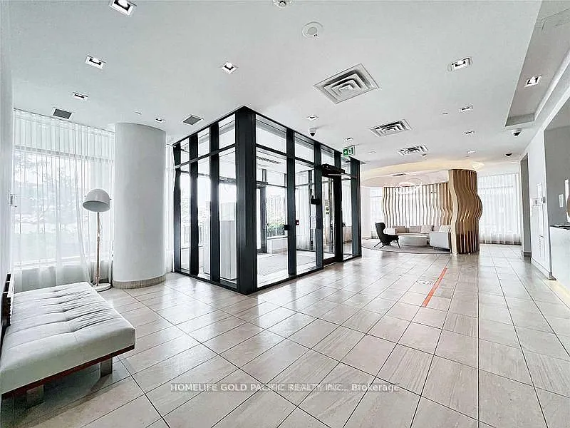 2 bed, $2,450 — Photo 3