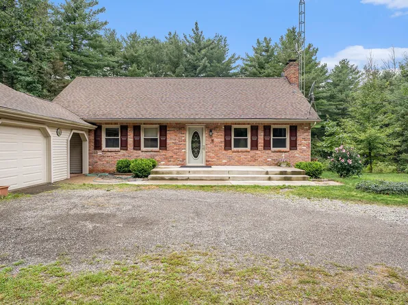 3201 Roods Lake Rd, Lapeer, MI 48446