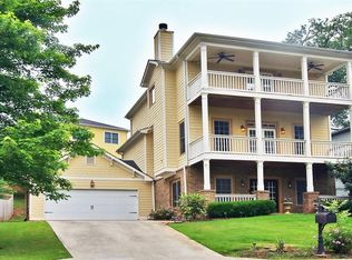 205 Bowen Cir SW, Atlanta, GA 30315