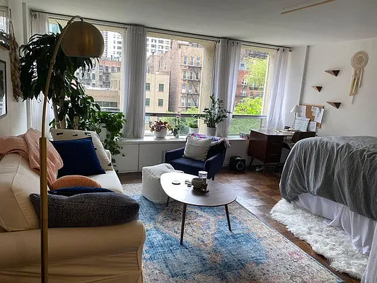 Rented by Highline Residential | media 1