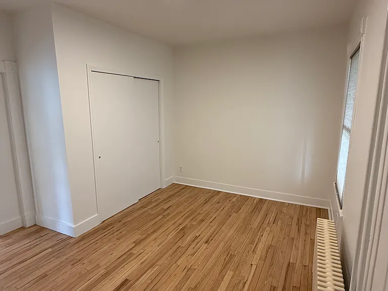 1572 Park St #1 — Photo 3