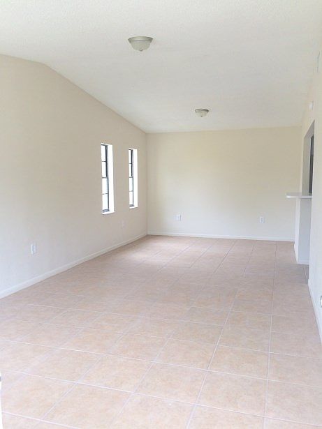 1st image of 4031 Saint Paul Dr