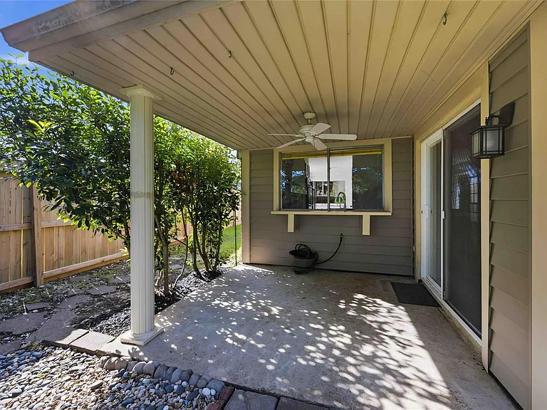 16202 Mill Point Dr — Photo 30