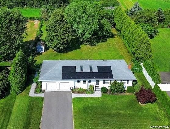 1st image of 124 Donna Drive