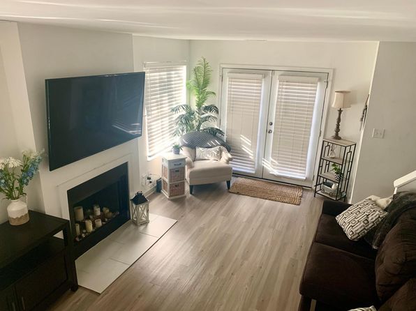 1521 Briar Creek Rd APT A
