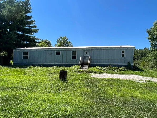 318 N Park, Ash Grove, MO 65604