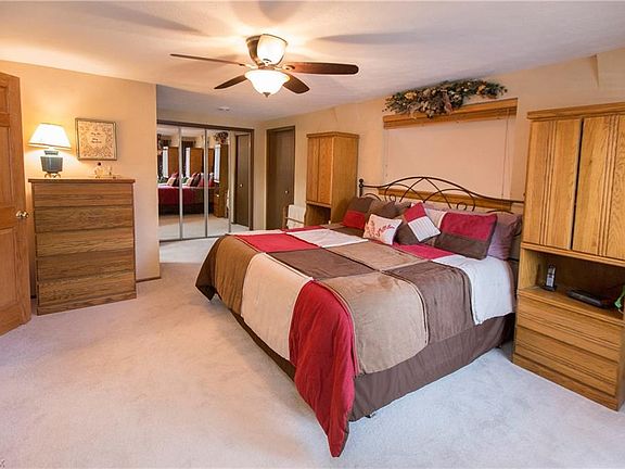 4th image of 32592 Spinnaker Dr