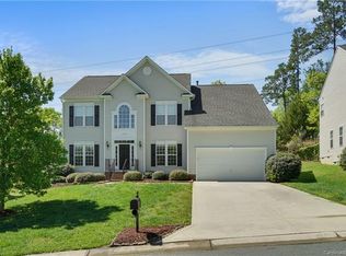 4164 Autumn Cove Dr, Lake Wylie, SC 29710