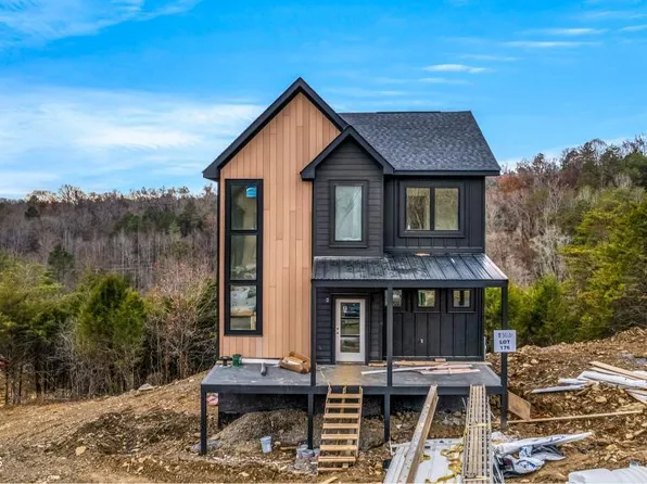 1133 Reedmont Way, Sevierville, TN 37876
