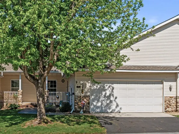 11645 Alpine Dr, Monticello, MN 55362