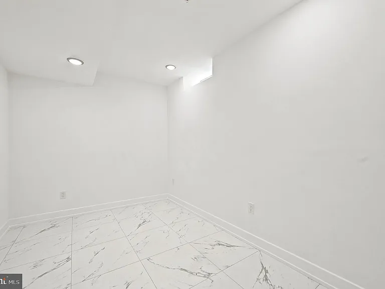 1514 S 22nd St #1 — Photo 18