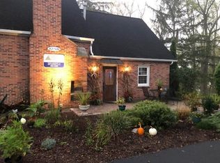 1758 Penfield Rd, Penfield, NY 14526