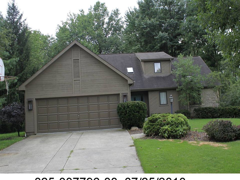 1st image of 215 Academy Woods Dr