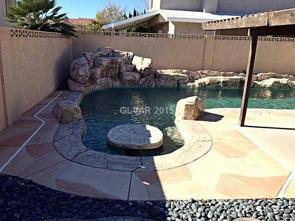 3rd image of 8609 Abanico Ct