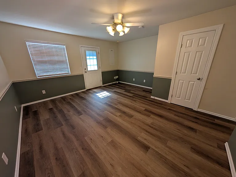3003 E 4th Ave #14 — Photo 15
