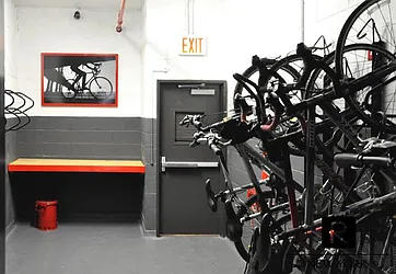 Rented by R New York