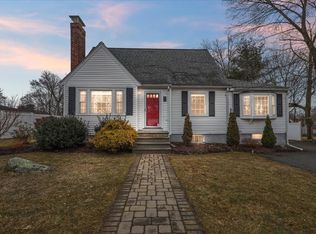 51 Court St, Wakefield, MA 01880