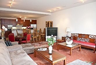 :: 741 Clement Street, 202