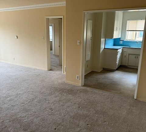2nd image of 4119 Los Feliz Blvd #3B