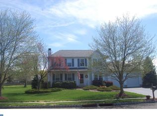 46 Amberfield Rd, Robbinsville, NJ 08691