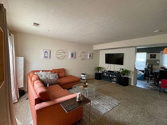 3rd image of 46096 Lucca Way