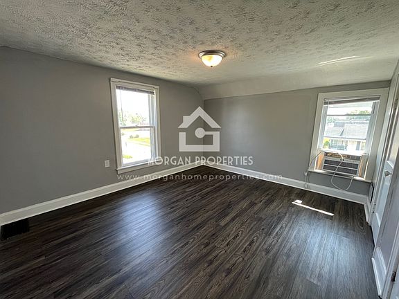 2nd image of 1403 W Memorial Dr #B