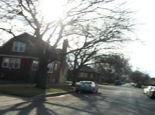 8442 S Blackstone Ave, Chicago, IL 60619