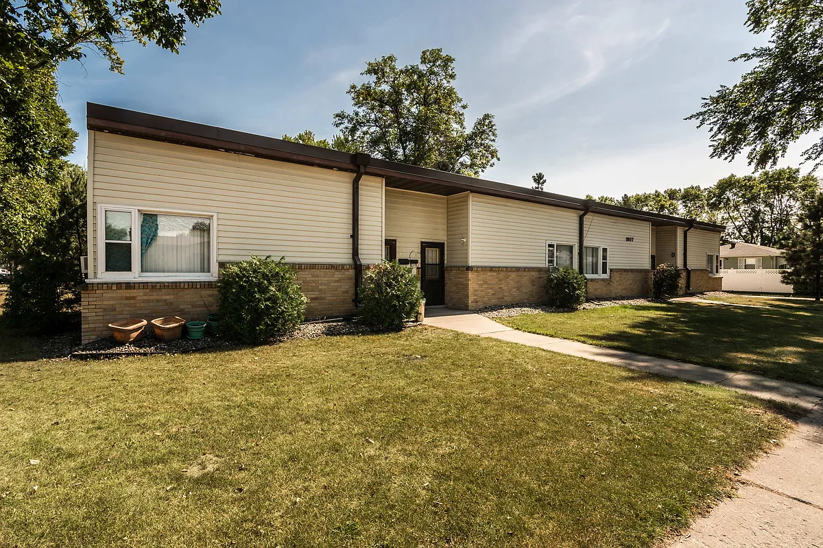 Building Photo - Oakview Townhomes