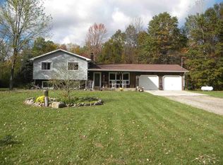 7480 S Steel Rd, Saint Charles, MI 48655