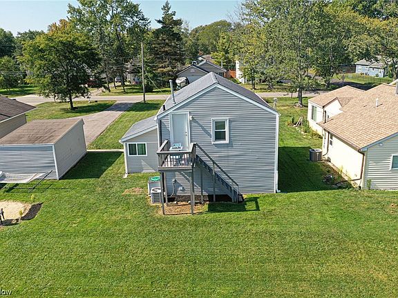 4th image of 10041 Aldridge Dr