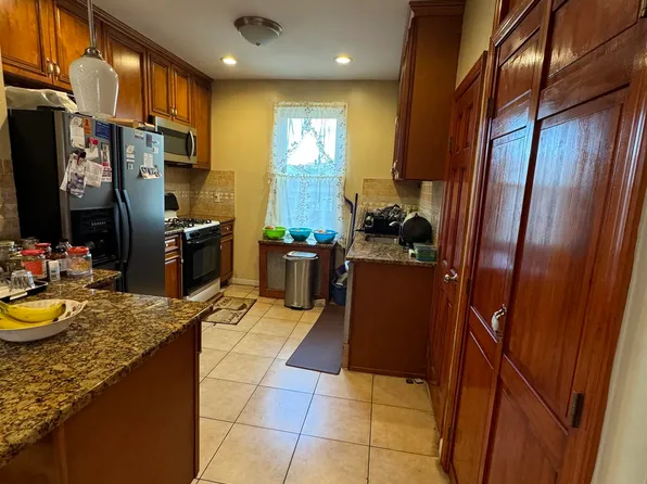 80 Mcadoo Avenue image 7 of 13