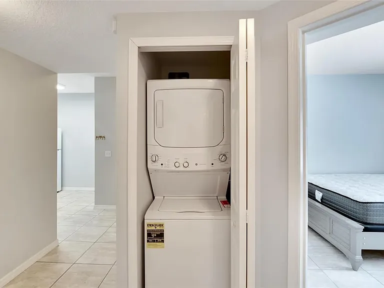 6421 Cypressdale Dr #101 — Photo 32