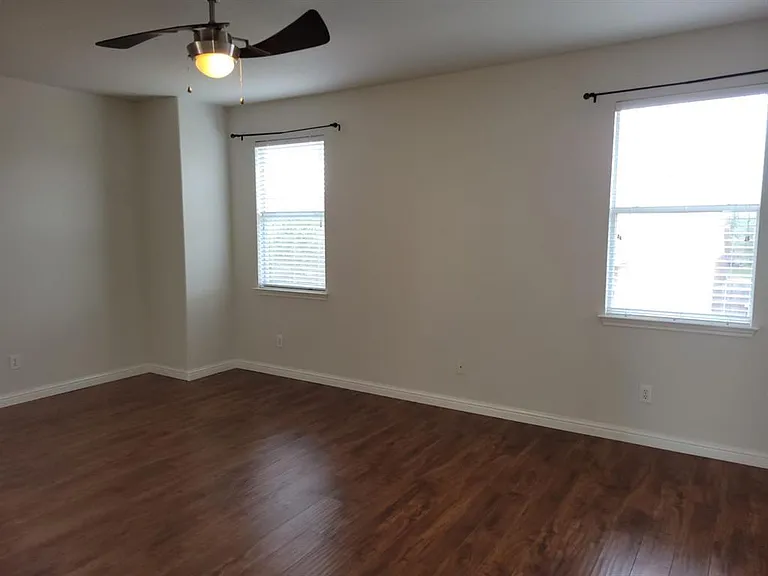 11100 Silo Valley Dr — Photo 10