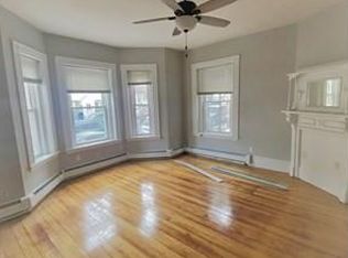 430 E 5th St #A, Boston, MA 02127