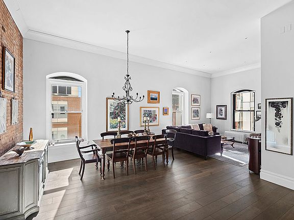 5th image of 140 Nassau St APT 5B