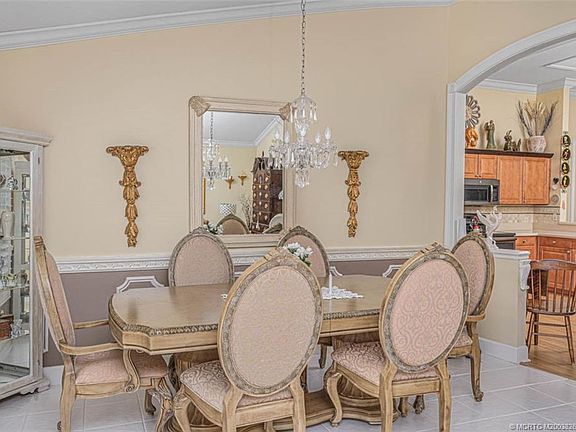 4th image of 8321 Maidencane Pl