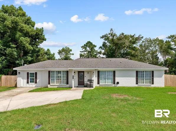 15 Magnolia Cir, Foley, AL 36535