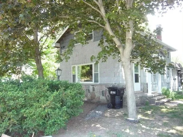 1009 Everett Dr, Coldwater, MI 49036