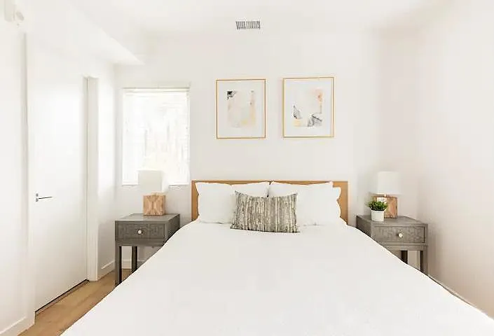 5437 Lauretta St #B — Photo 14