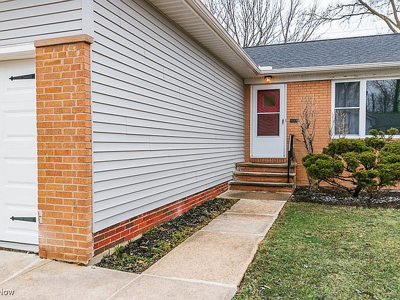 2nd image of 847 Deborah Dr
