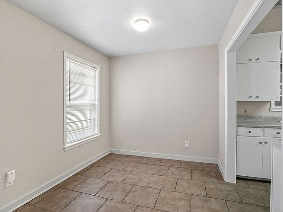 5th image of 1404 West St