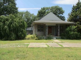 8417 N Broadway Ave, Valley Center, KS 67147