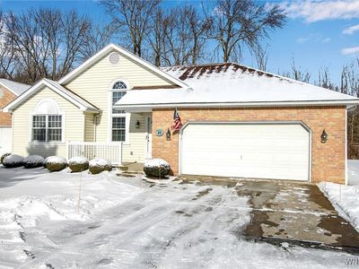 22 Cobblestone Ln, Williamsville, NY, 14221
