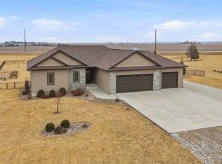 2463 219th Blvd, Washington, IA