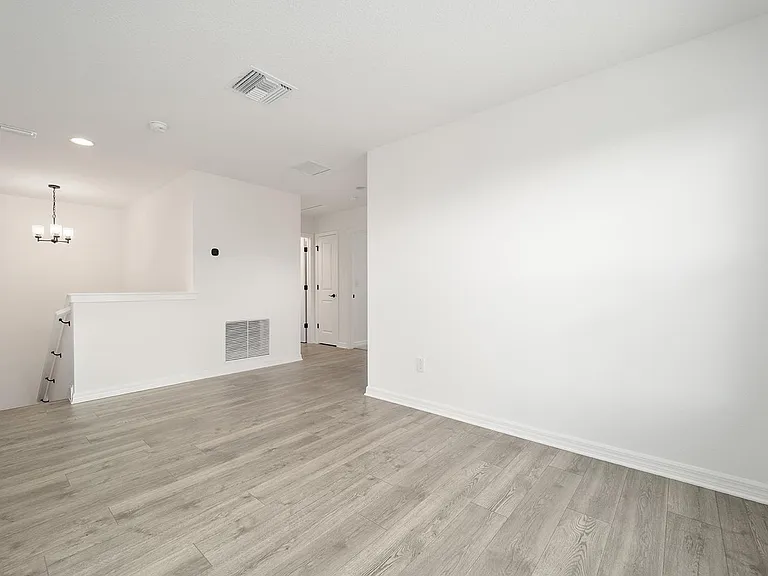 7857 Byers St — Photo 12