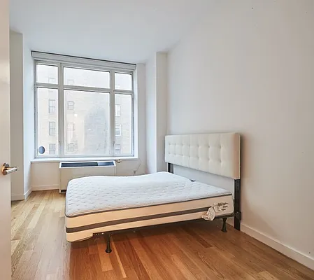 Rented by RSNY Realty | media 4