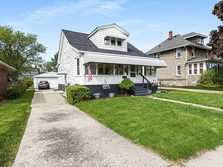 22713 Lanse St — Photo 14